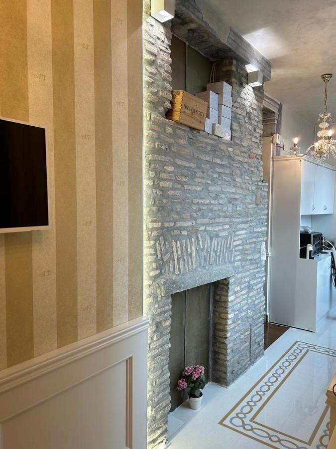 Superior King Suite