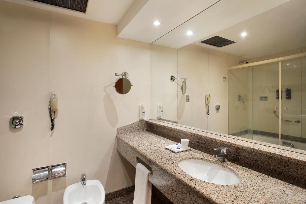 Deluxe Room with Double Bed