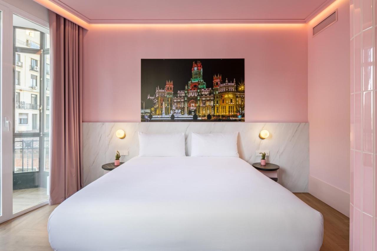 Double Room with View