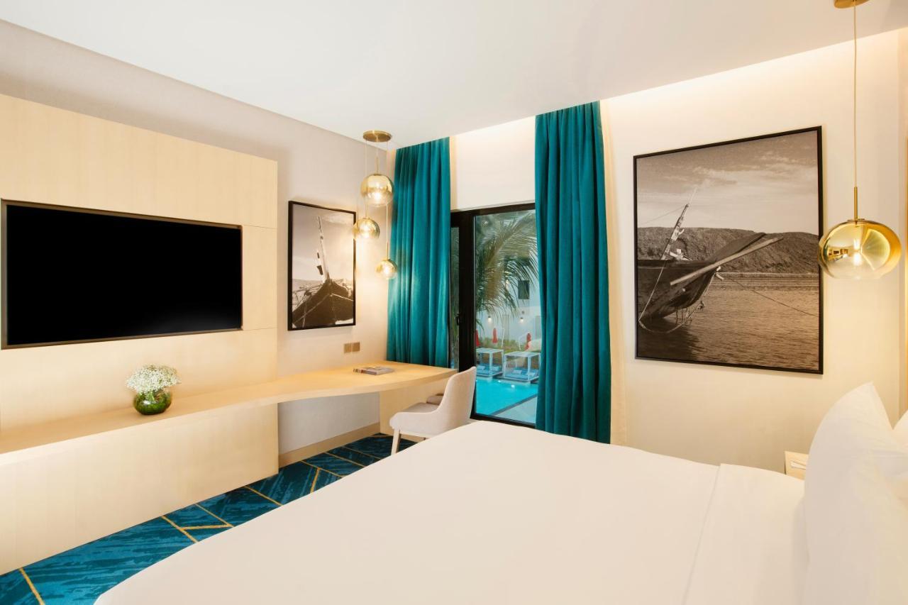 Three Bedroom Pool View Apartment