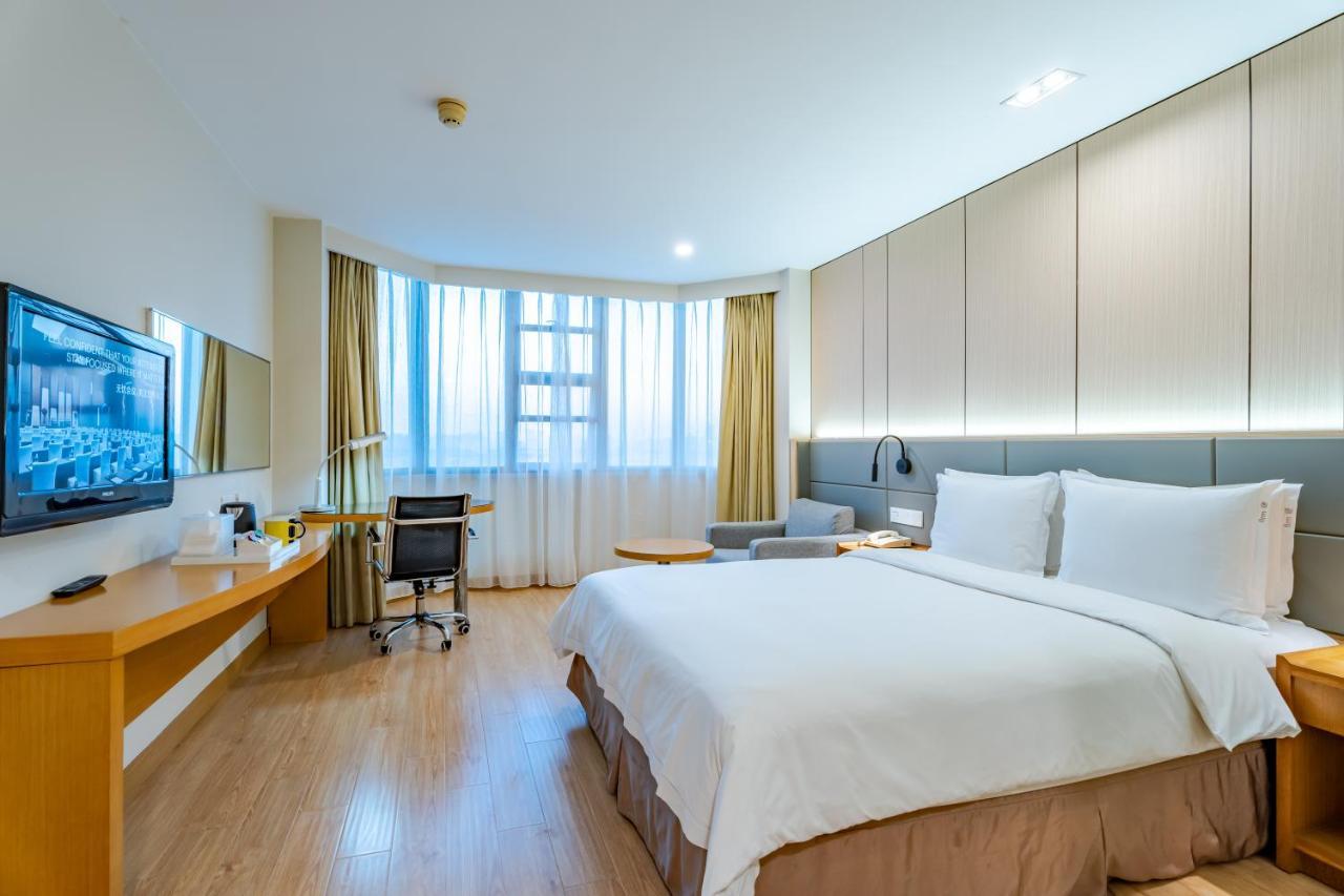 Standard Queen Room - Disability Access