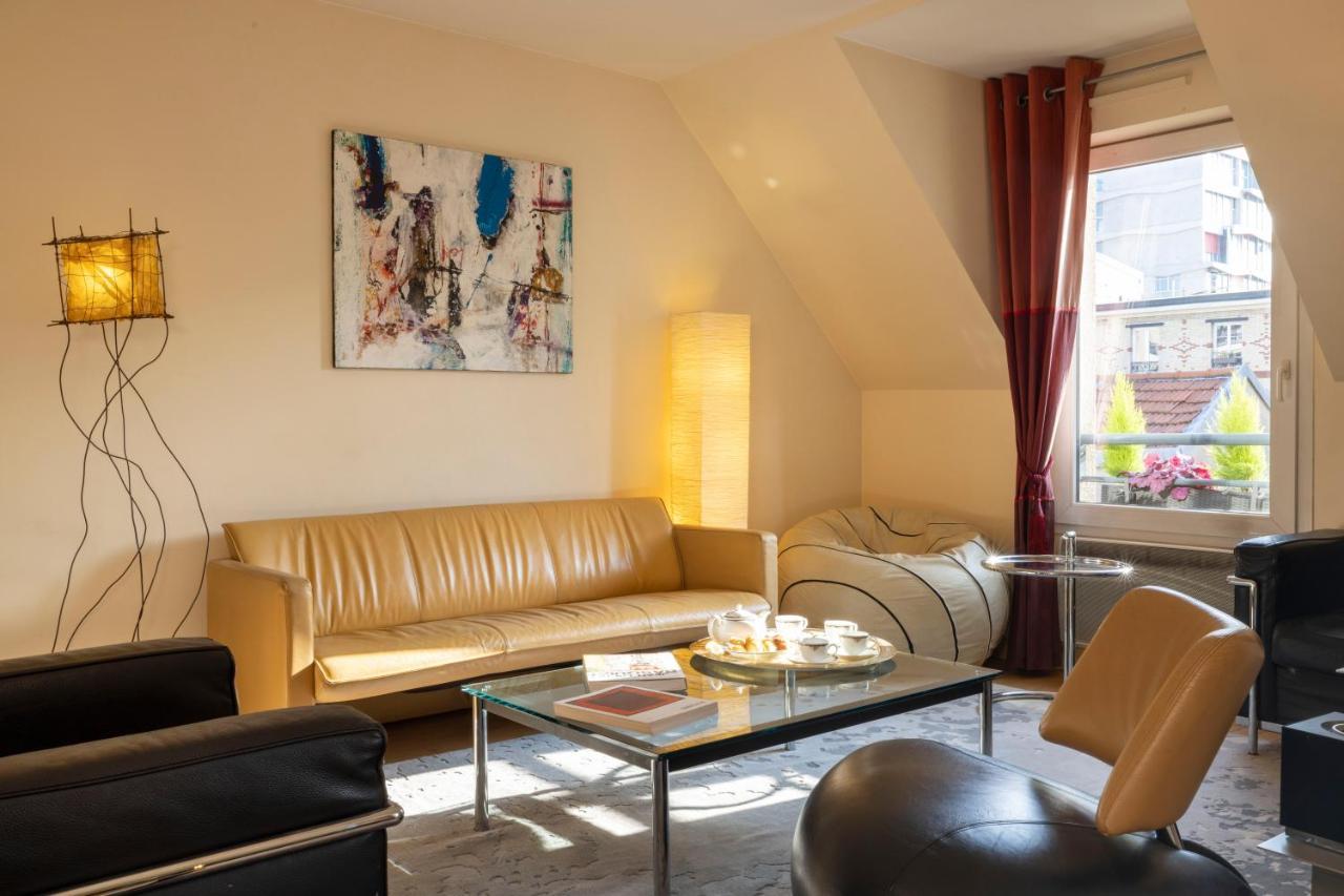 King Suite Spa Bath