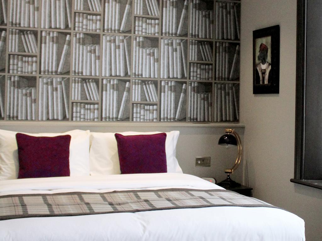 Large Double or Twin Room