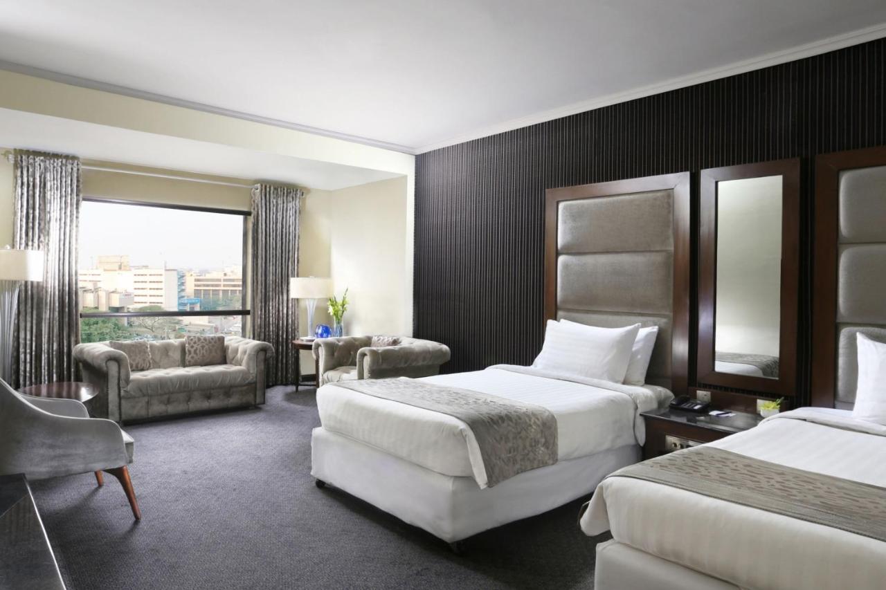 Executive, Executive lounge access, Guest room, City view