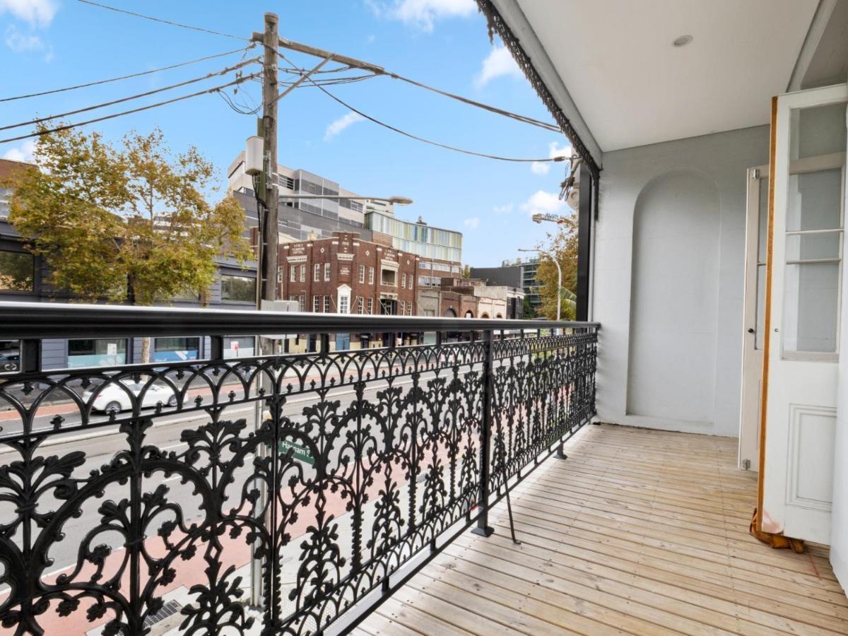 Private Room with Balcony for 2 Guests (Shared Bathroom),1536605512:JPEG