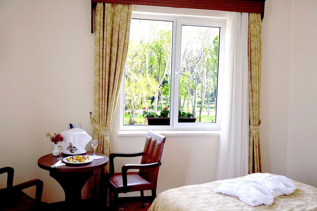 Superior Double or Twin Room with Free Acesss SPA