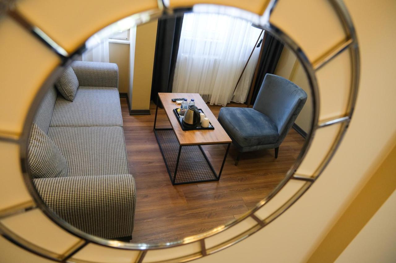 Superior Apartment