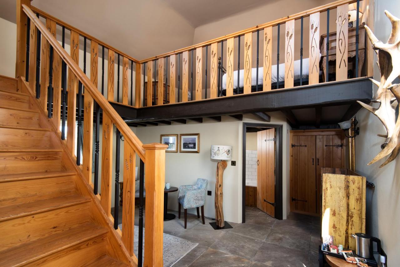 Feature Double Room