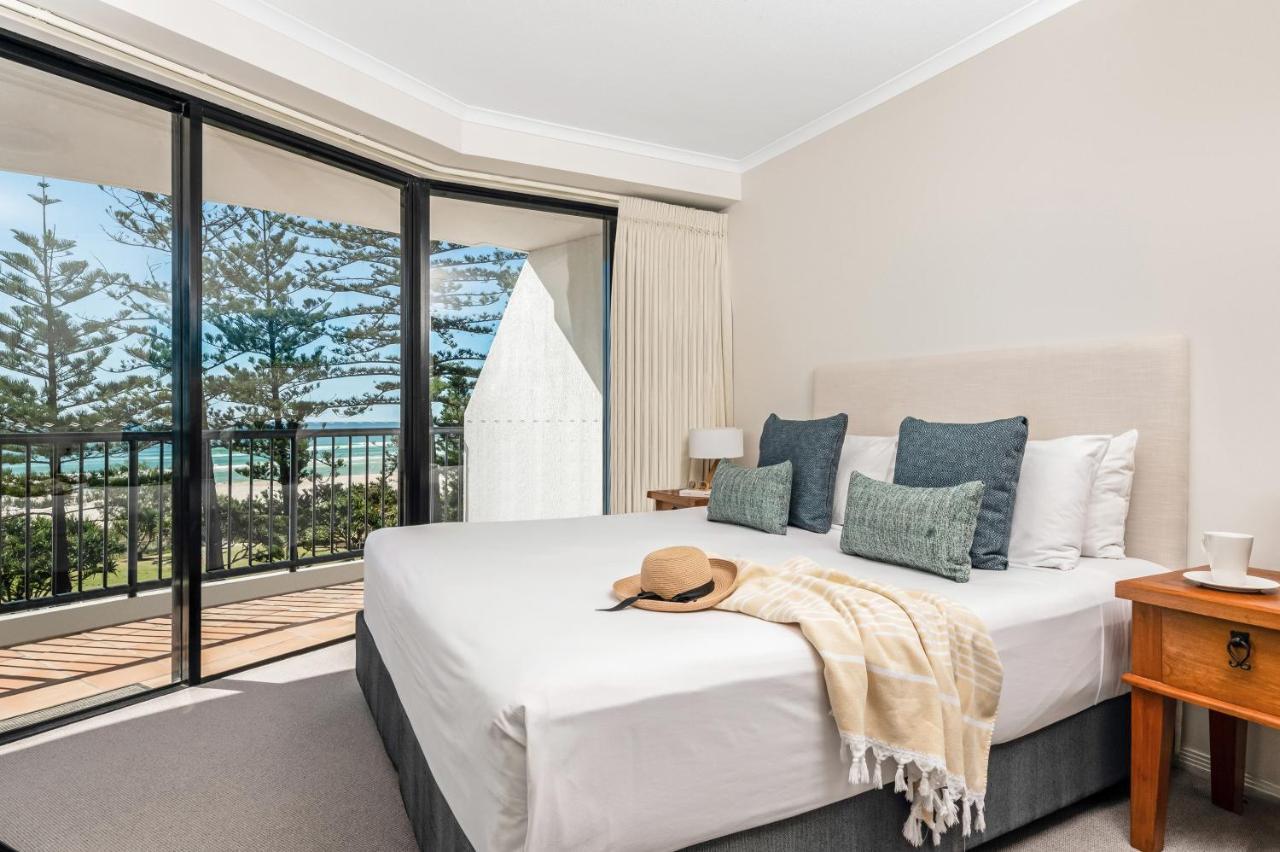 One-Bedroom Apartment with Ocean View