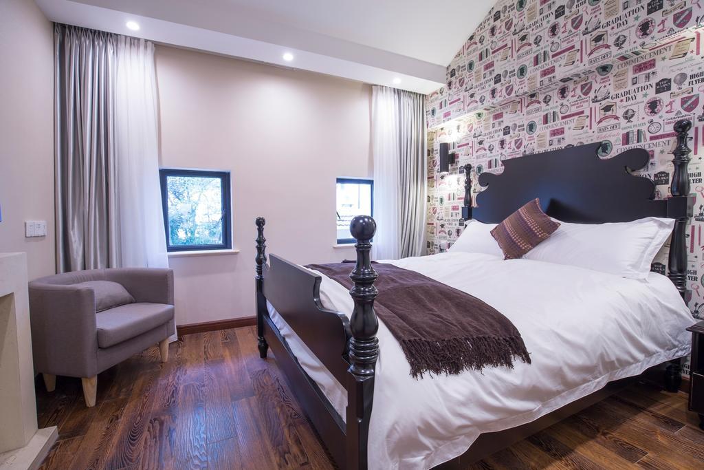 Superior Queen Room