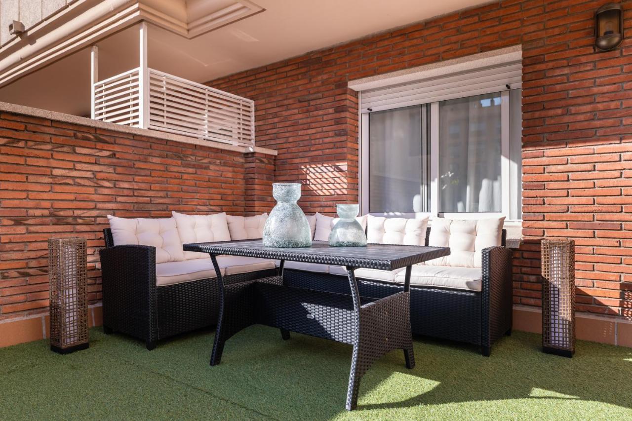 Two-Bedroom Apartment,1425494611:JPEG
