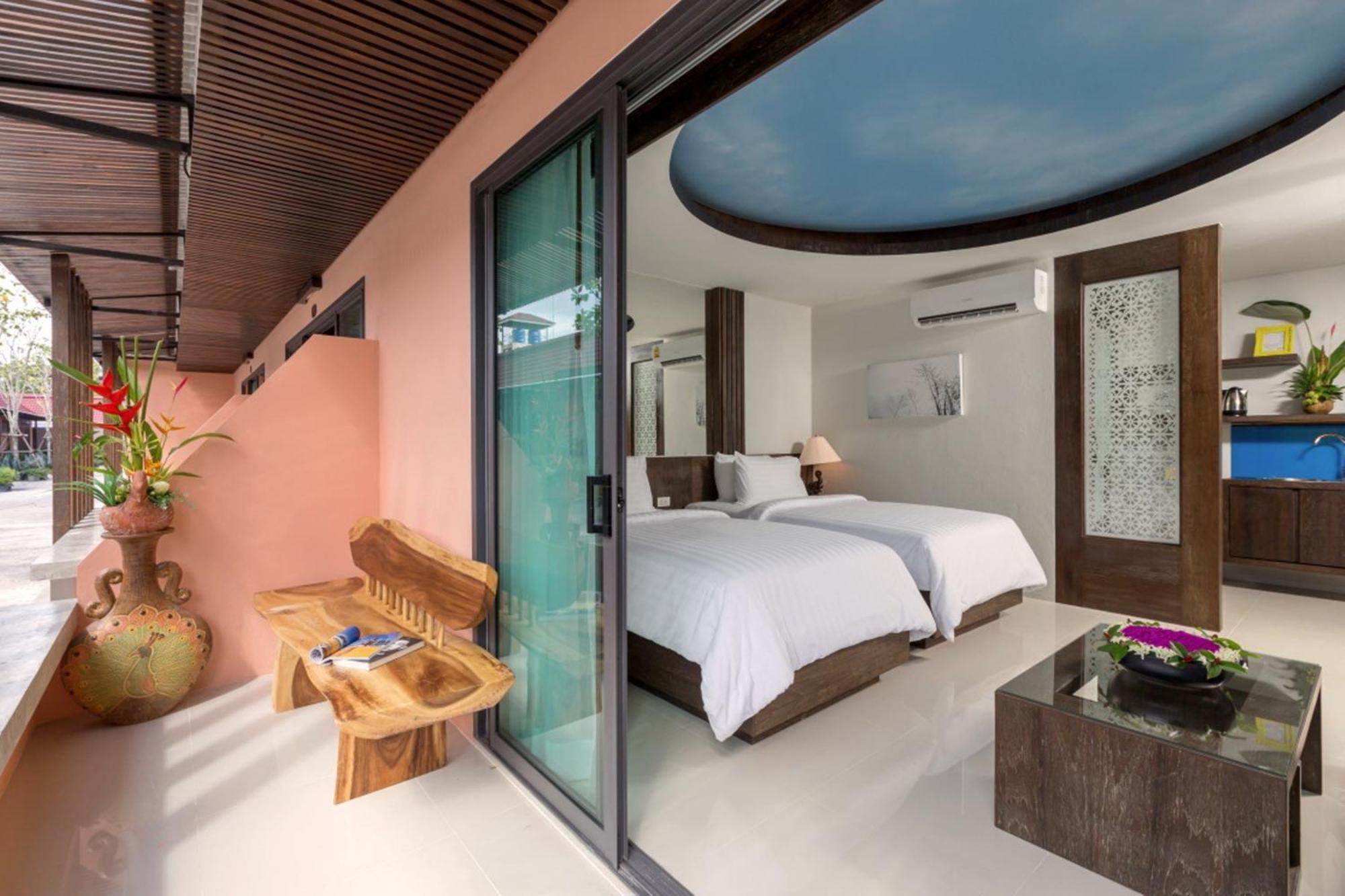 Deluxe Double or Twin Room