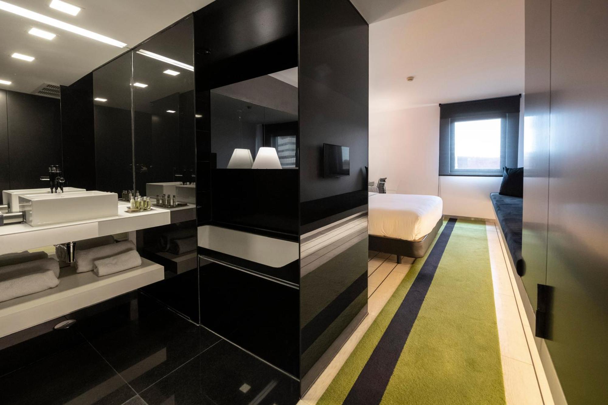 King Guest Room