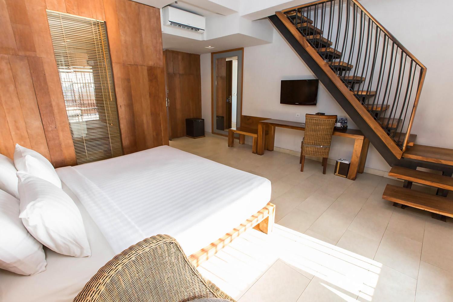 Duplex Room