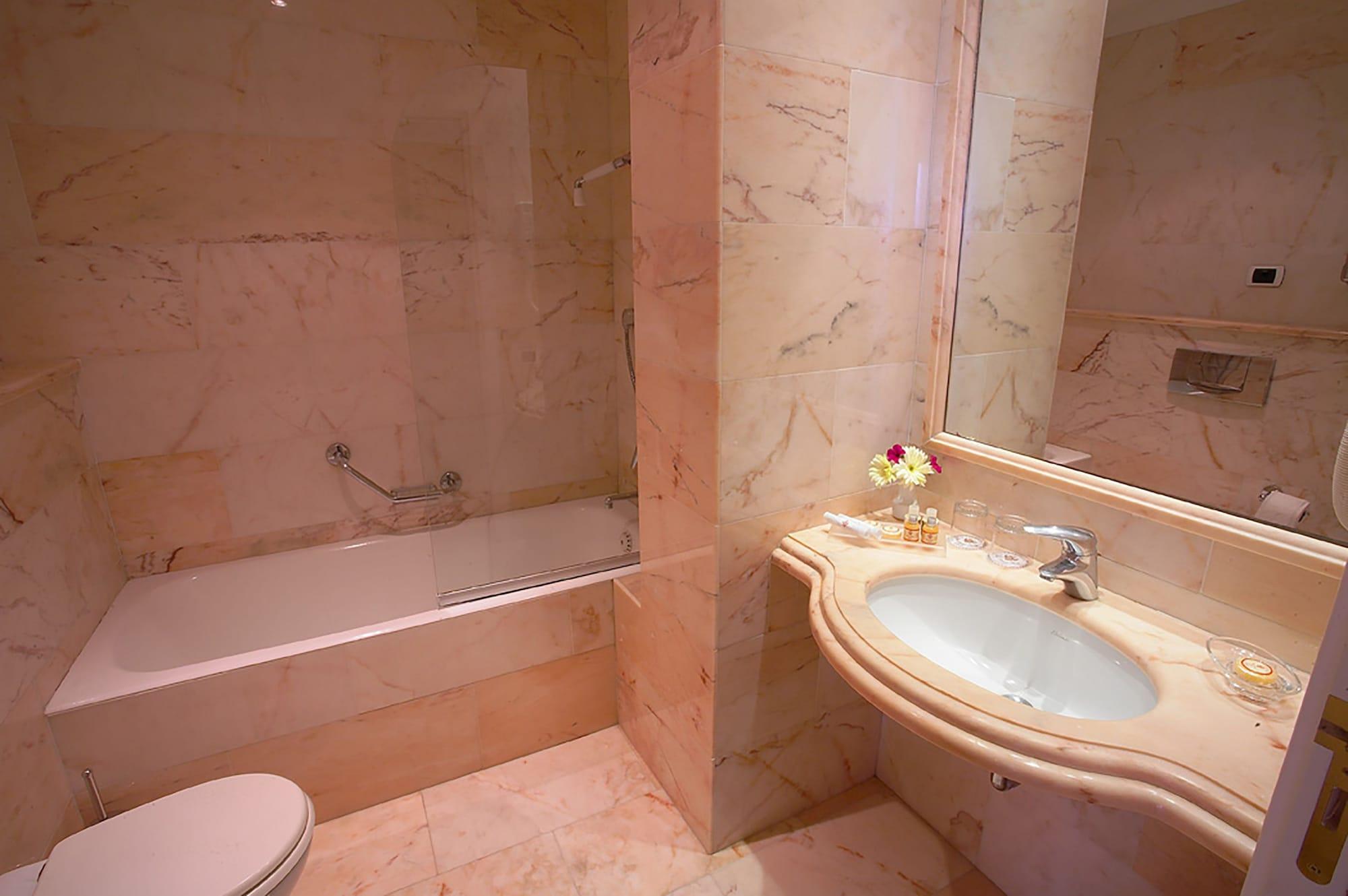 Superior Double or Twin Room with Balcony