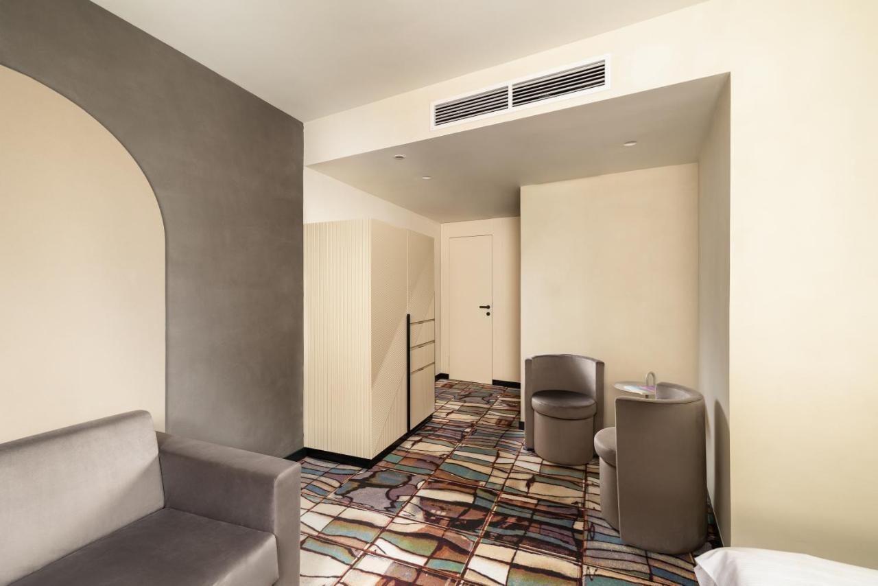 Superior Queen Room