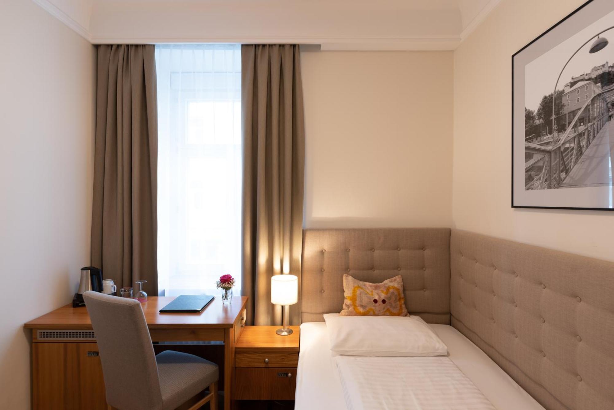 Small Single Room,1473032011:JPEG