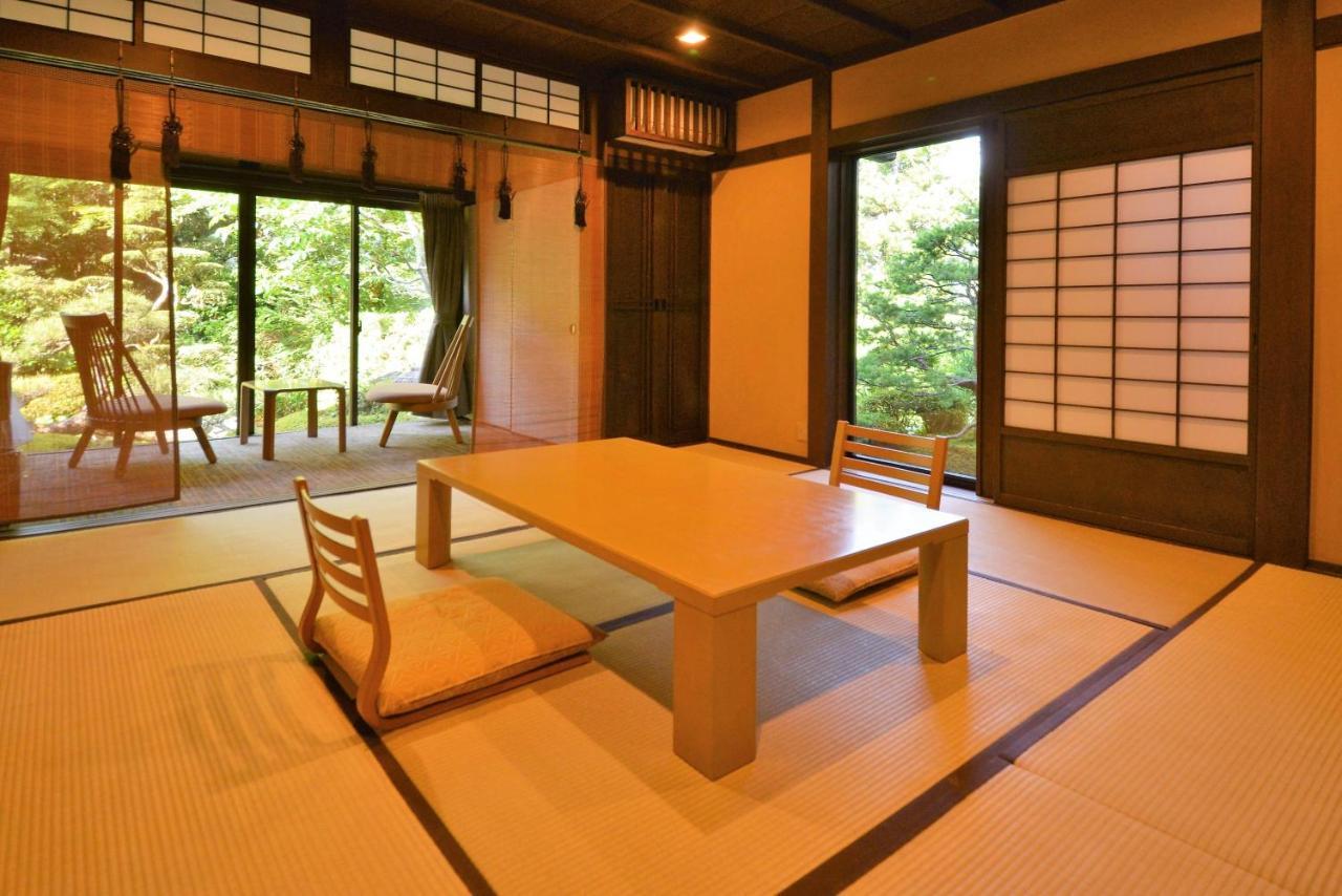 Standard Twin Room with Garden View