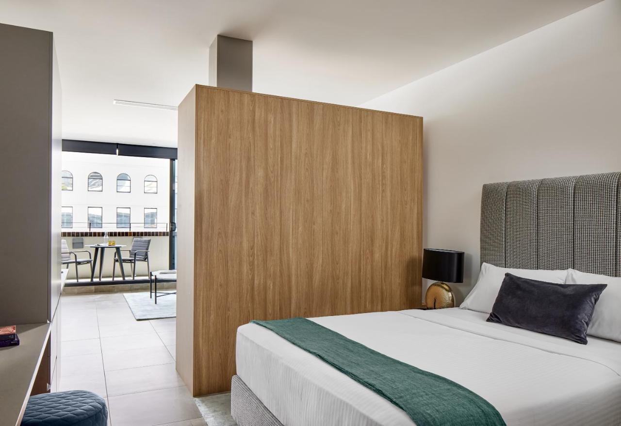Superior One Bedroom Apartment – Open Plan