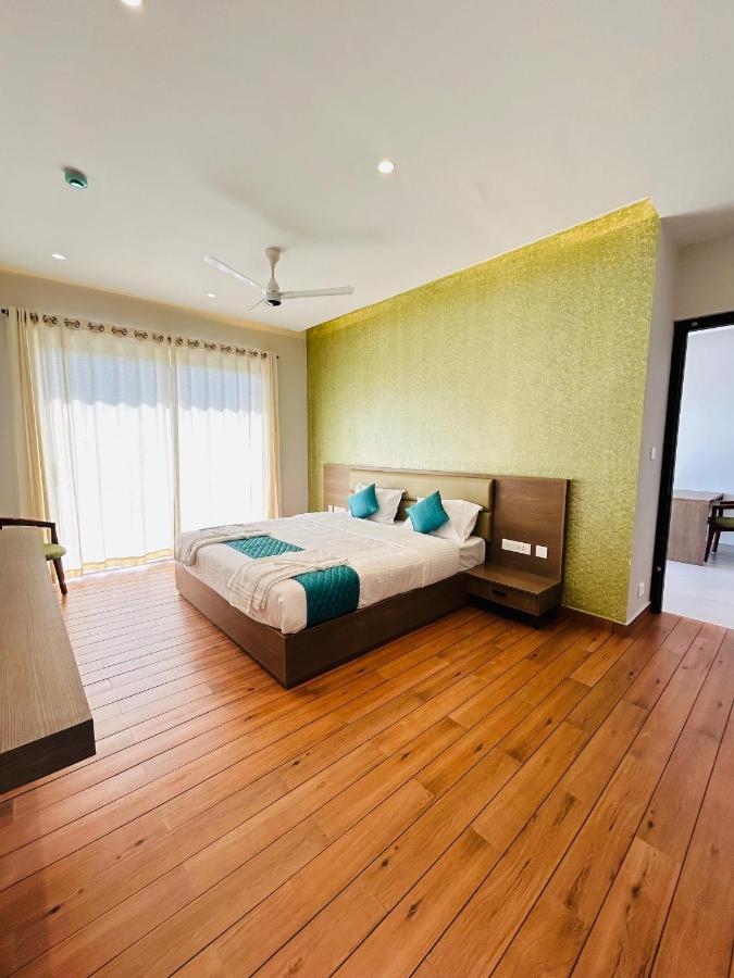 Suite with Balcony