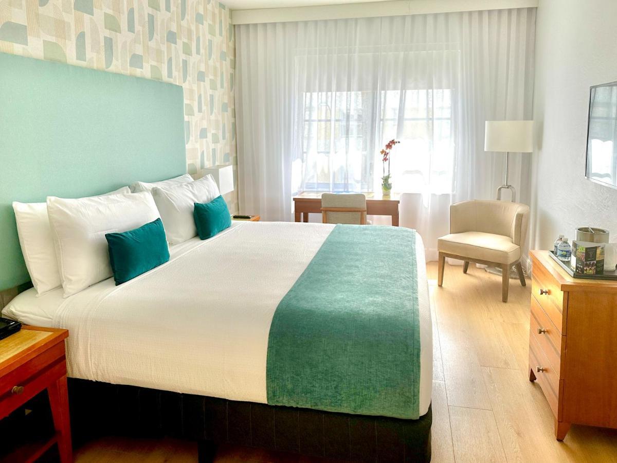 Partial Ocean View King Room