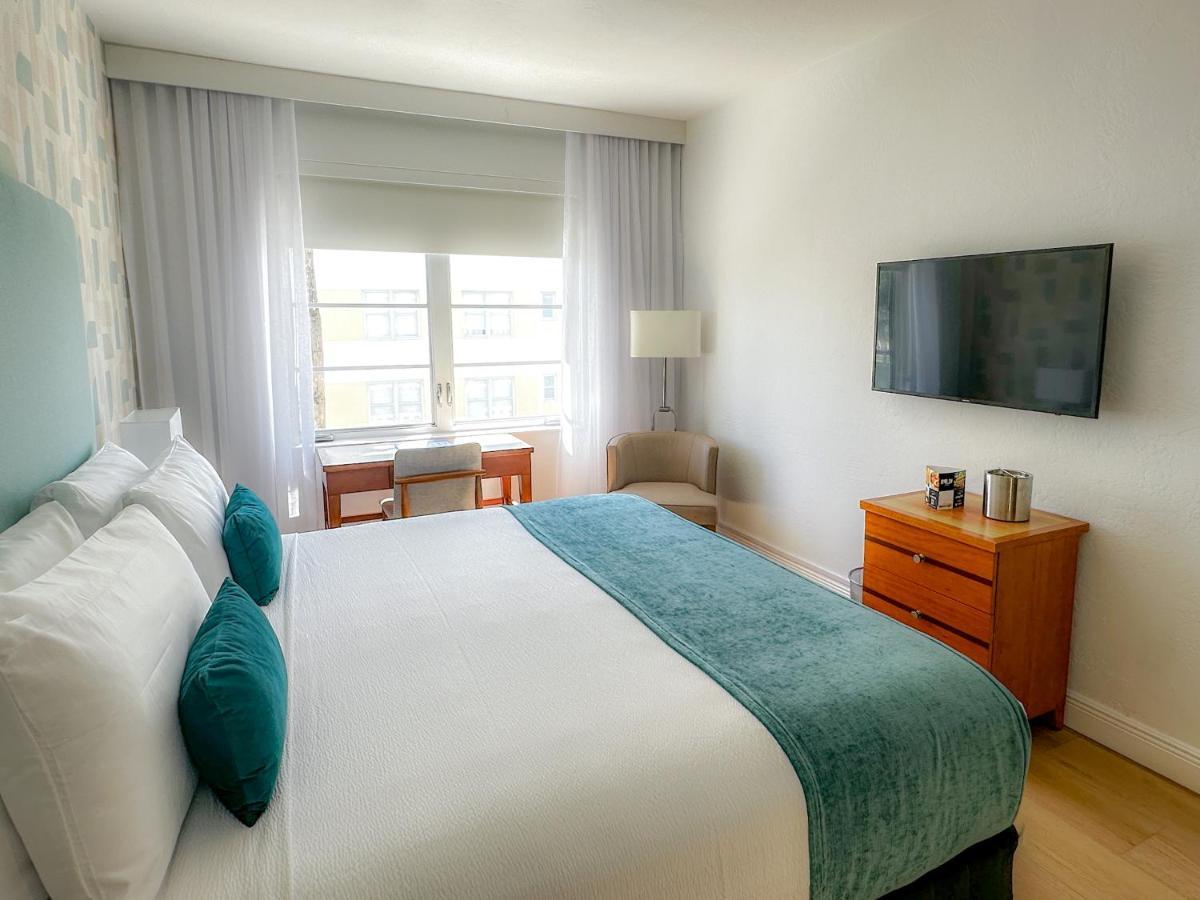 Partial Ocean View King Room