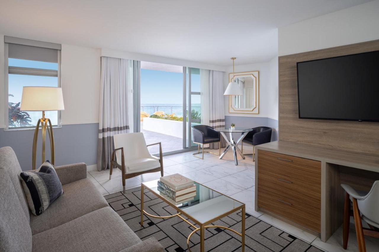 One-Bedroom Cadillac Suite with King and Sofa Bed