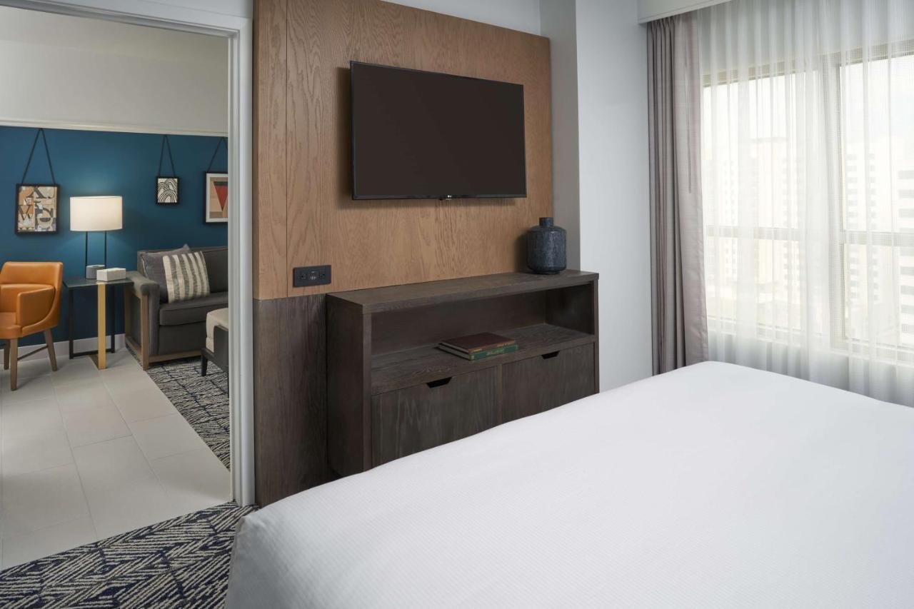 Two-Room King Suite with City View