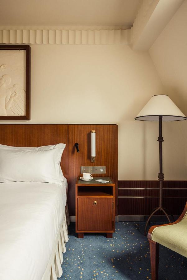 Double Queen "Signature" Room