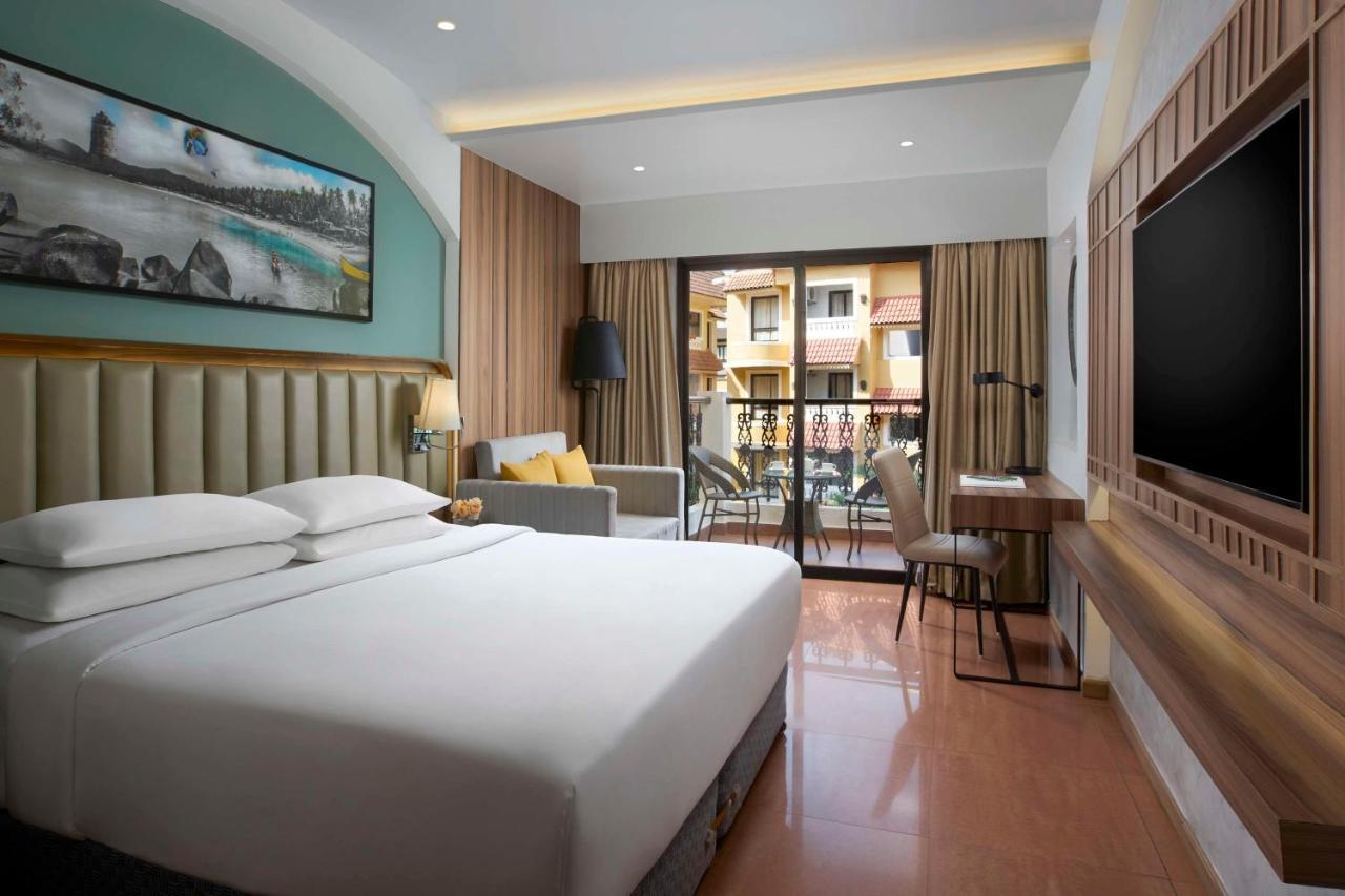 Deluxe Double Room Pool View on Food & Beverages Laundry Welcome Drink on Arrival,1498618699:JPEG