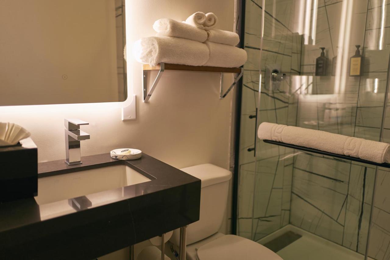Executive King Room