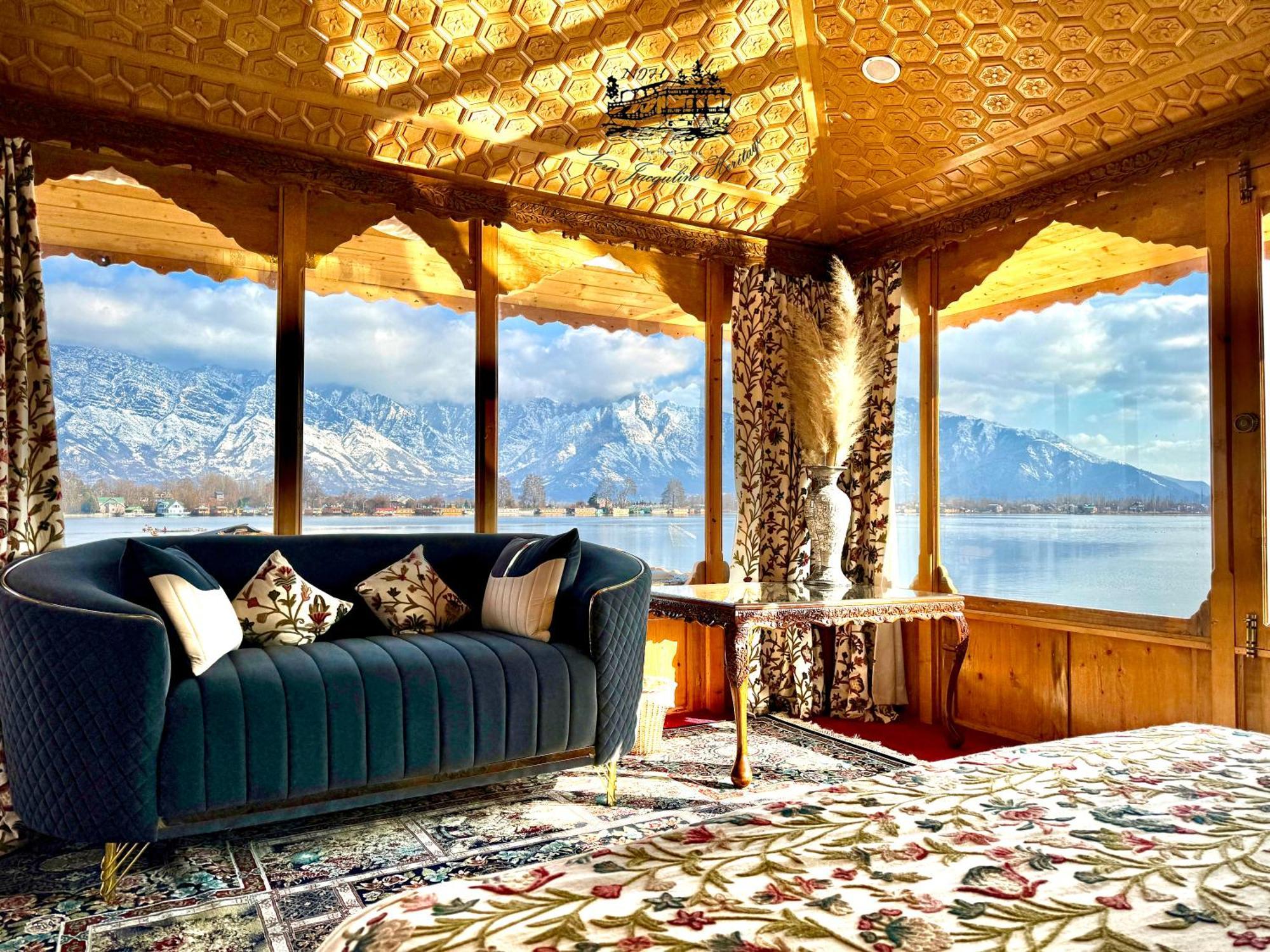Double Room with Lake View