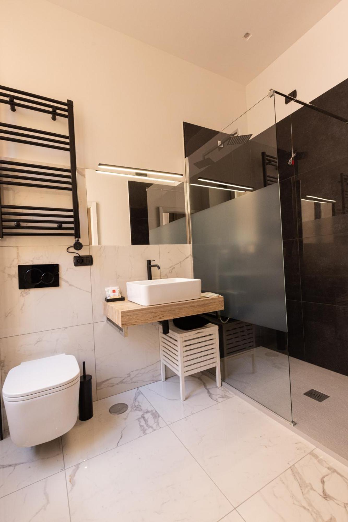 Luxury Triple Room