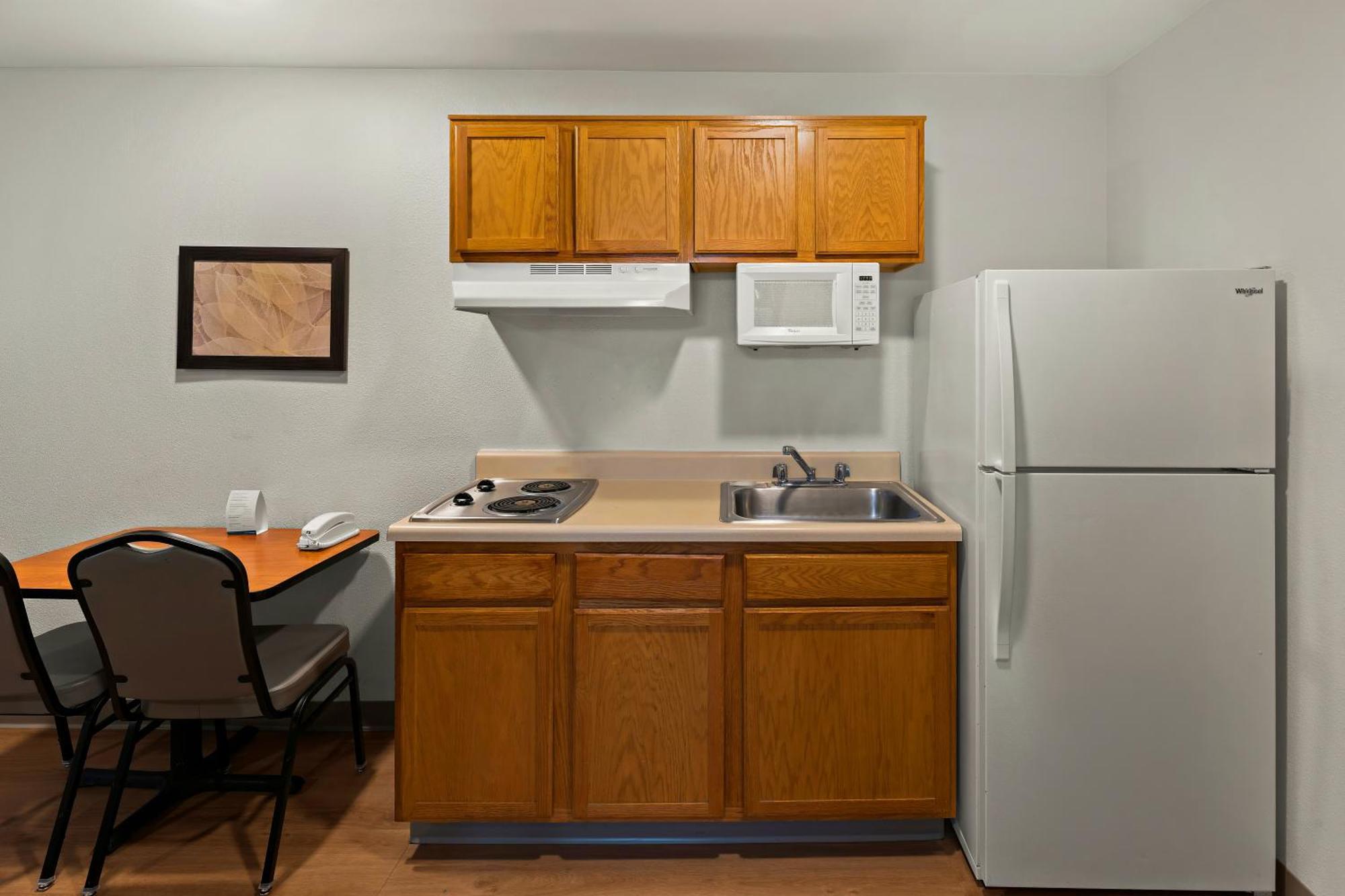 Double Room with Two Double Beds - Non-Smoking