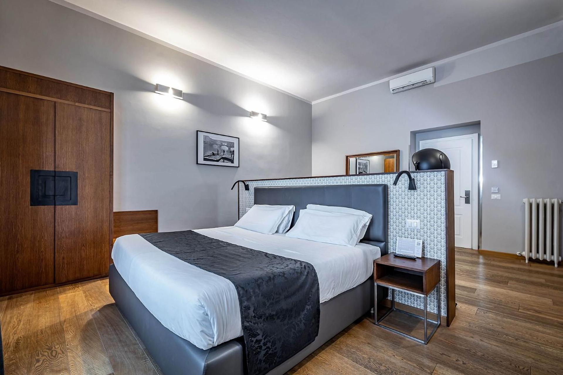 Suite with City View