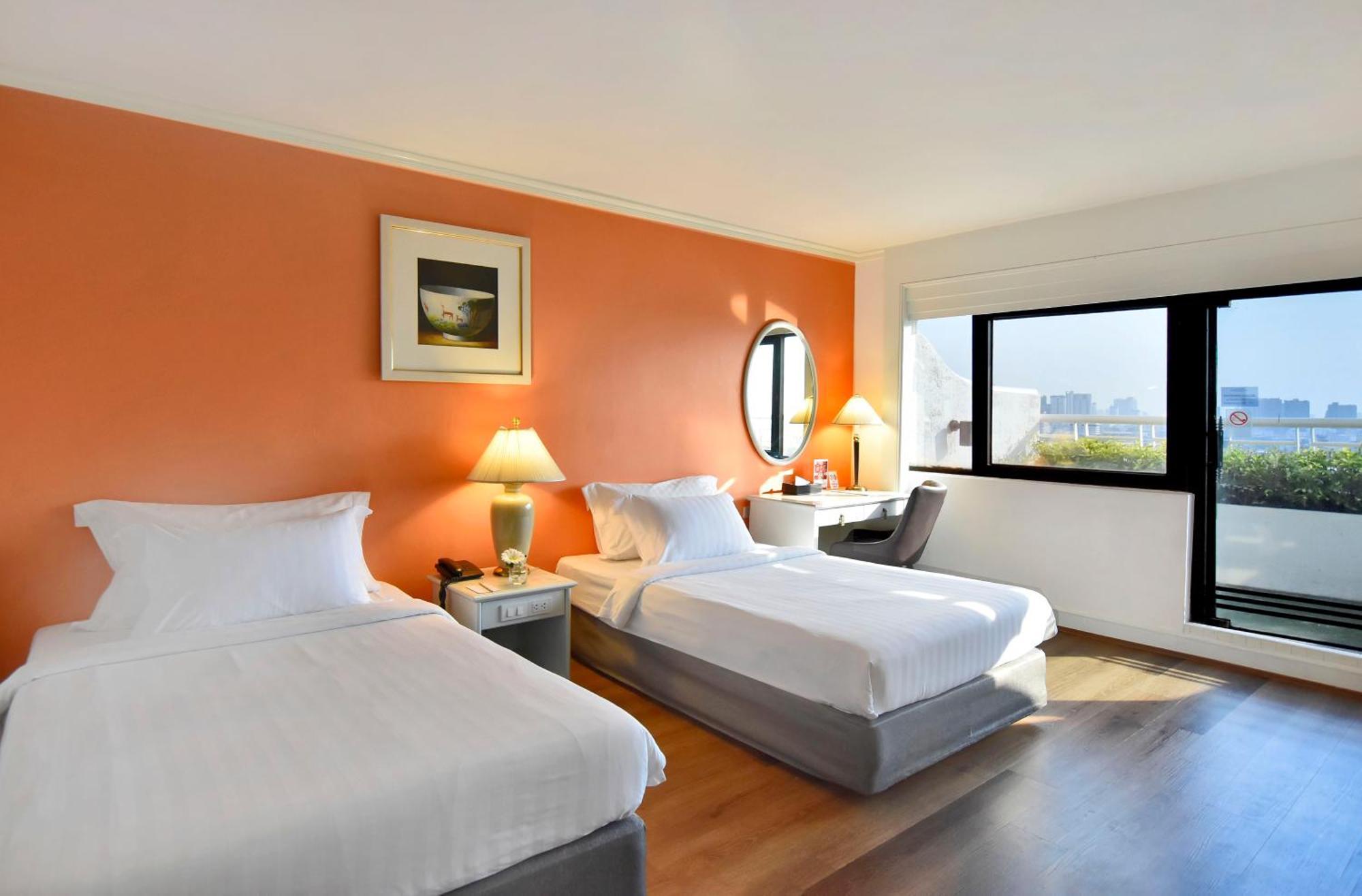 Deluxe River View Balcony Twin