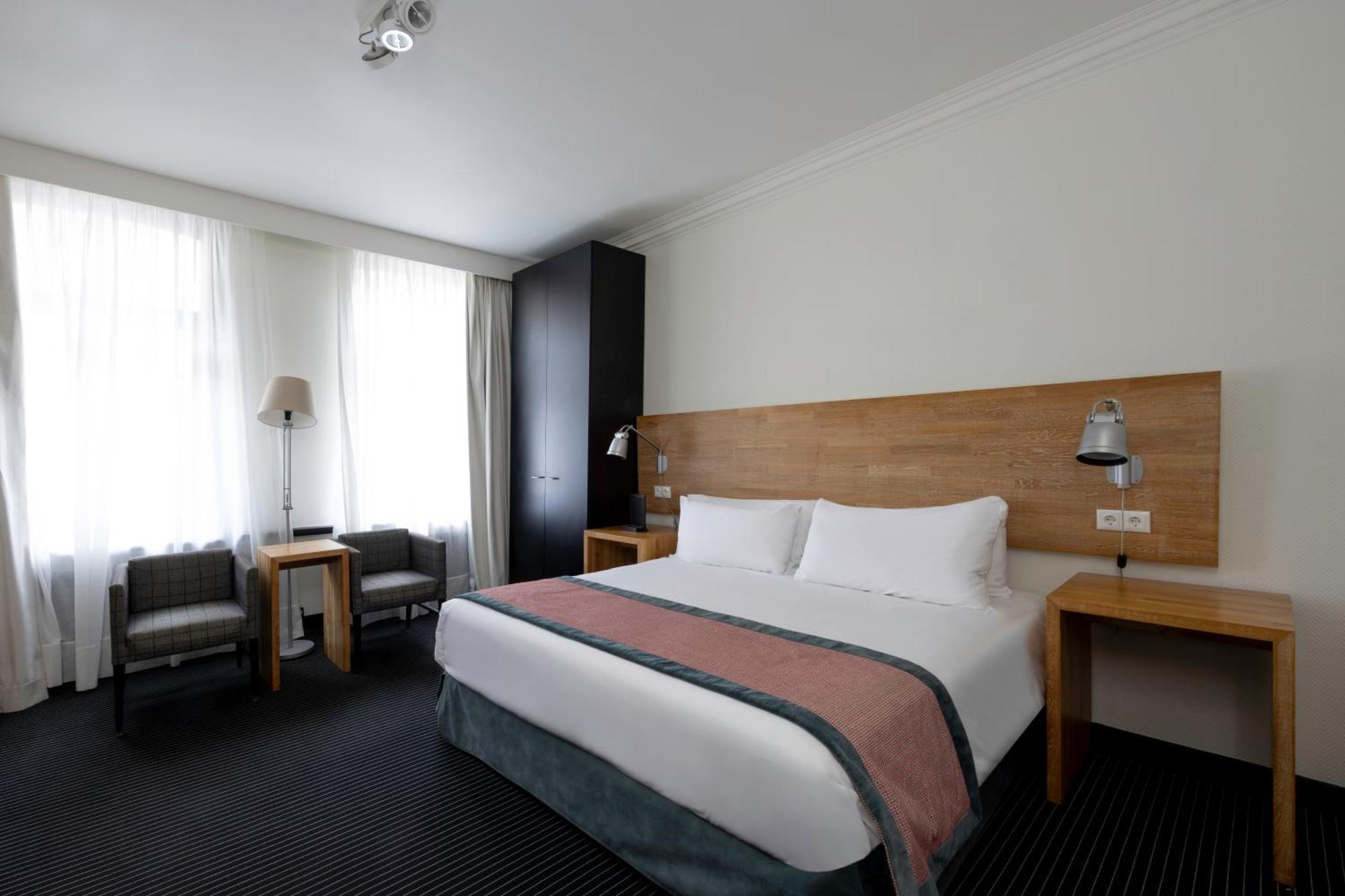 Superior Room with Spa Bath