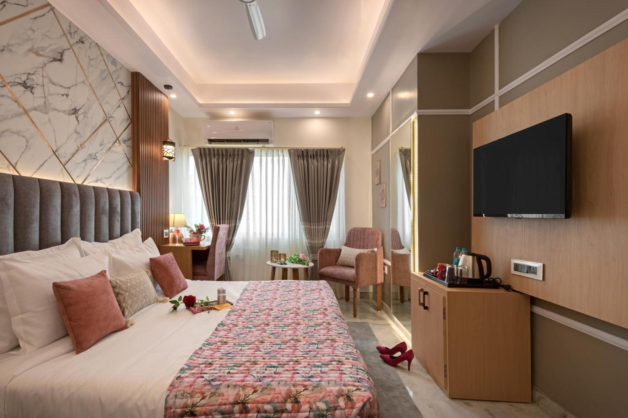Premium Room with European Style Décor and City View: Enjoy 10% off on - F&B, Spa, car Hire, Complimentary Welcome Drink & Hi-Tea,( Candlelight Dinner & Room Decoration available with extra charge)