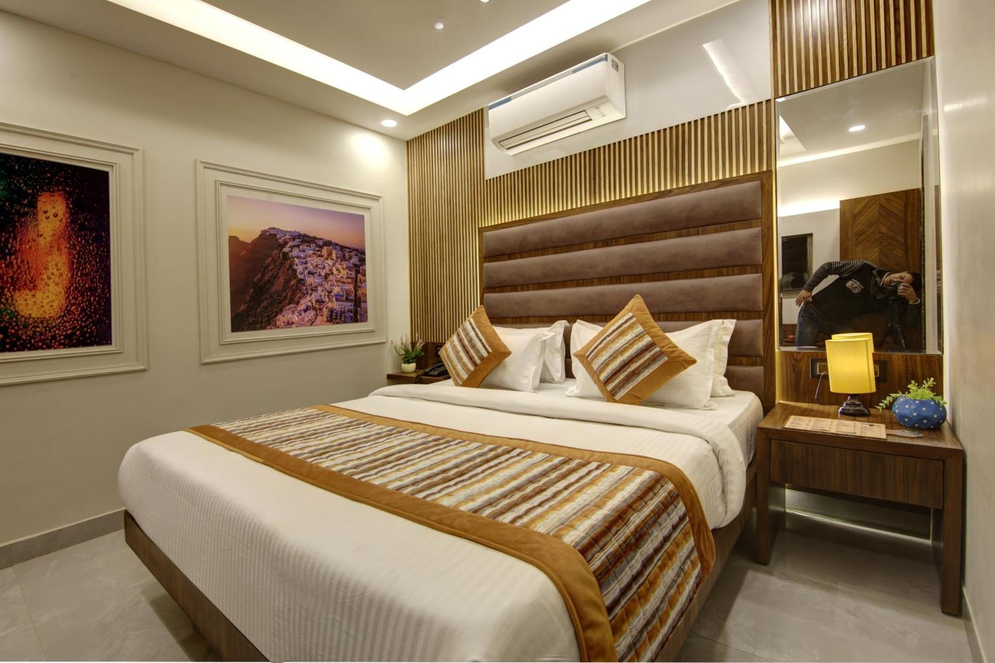 Elite Deluxe Room