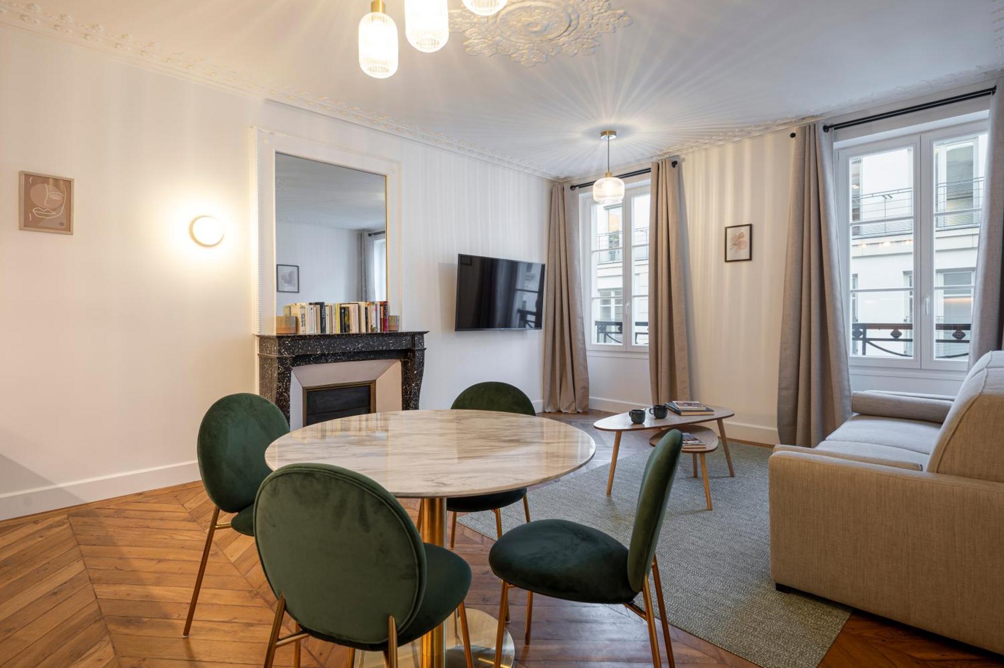 Superior Apartment