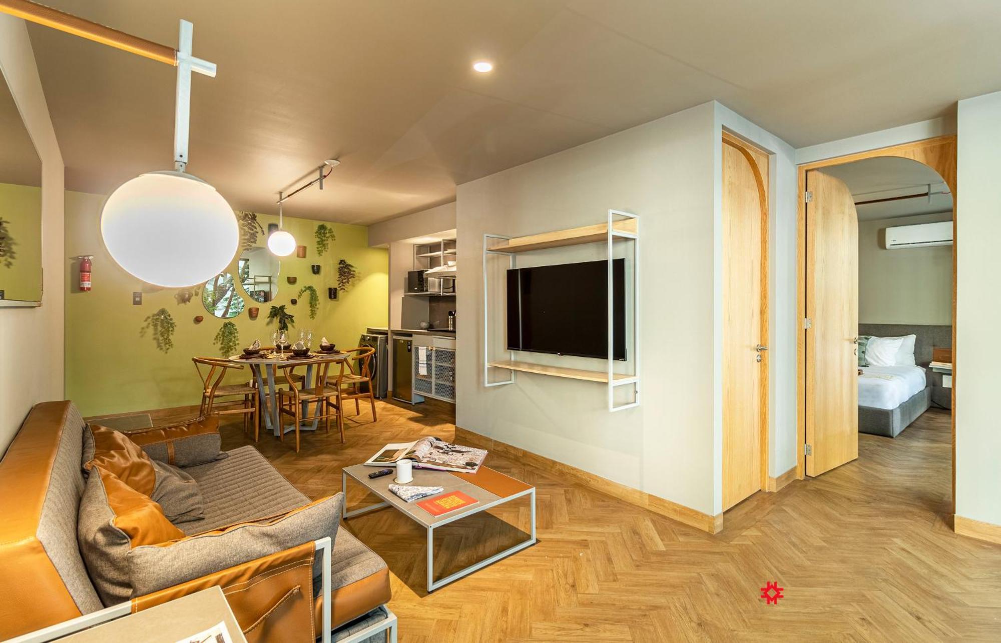 Superior One-Bedroom Apartment with Balcony