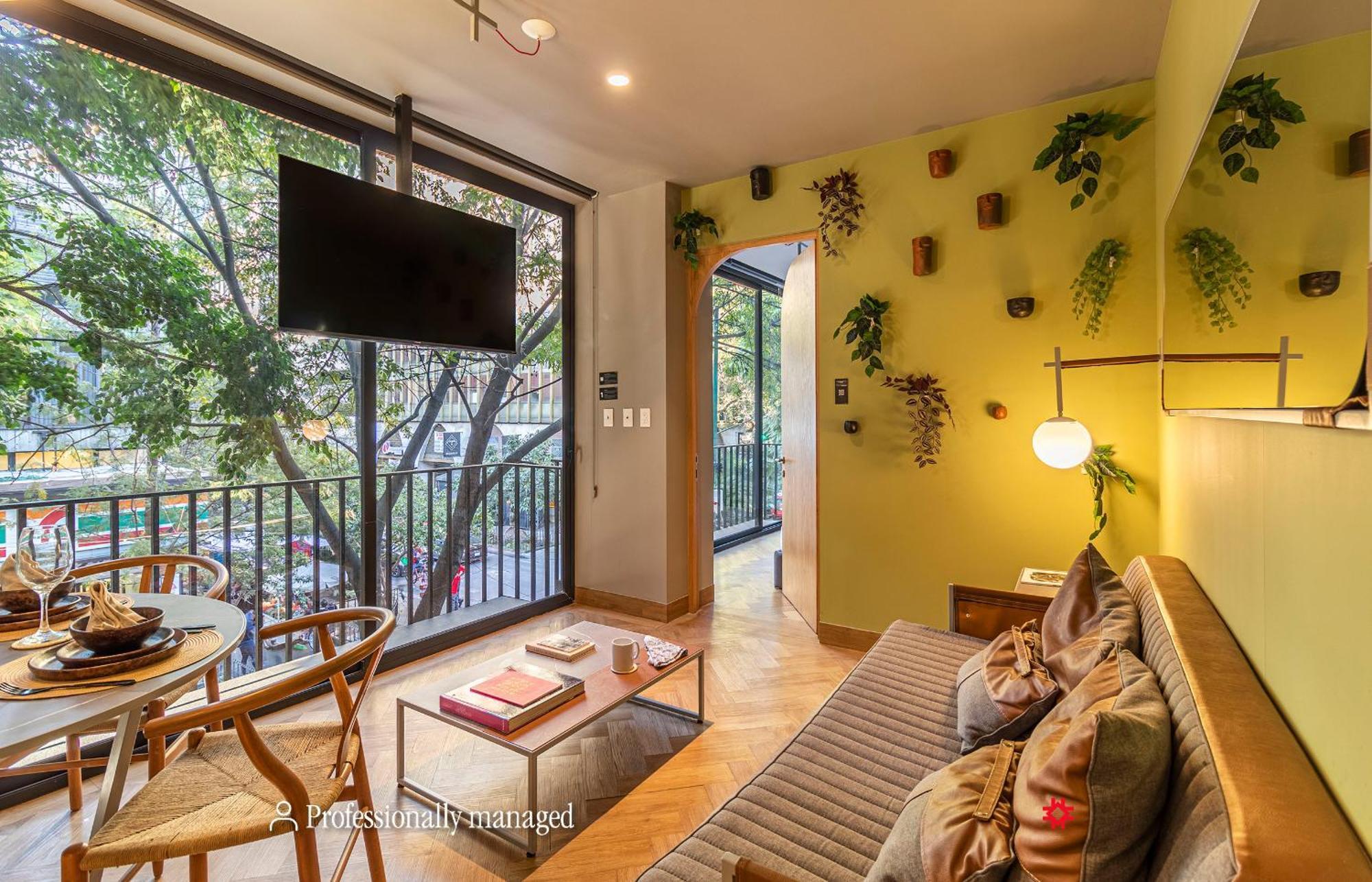 Superior Apartment with Balcony