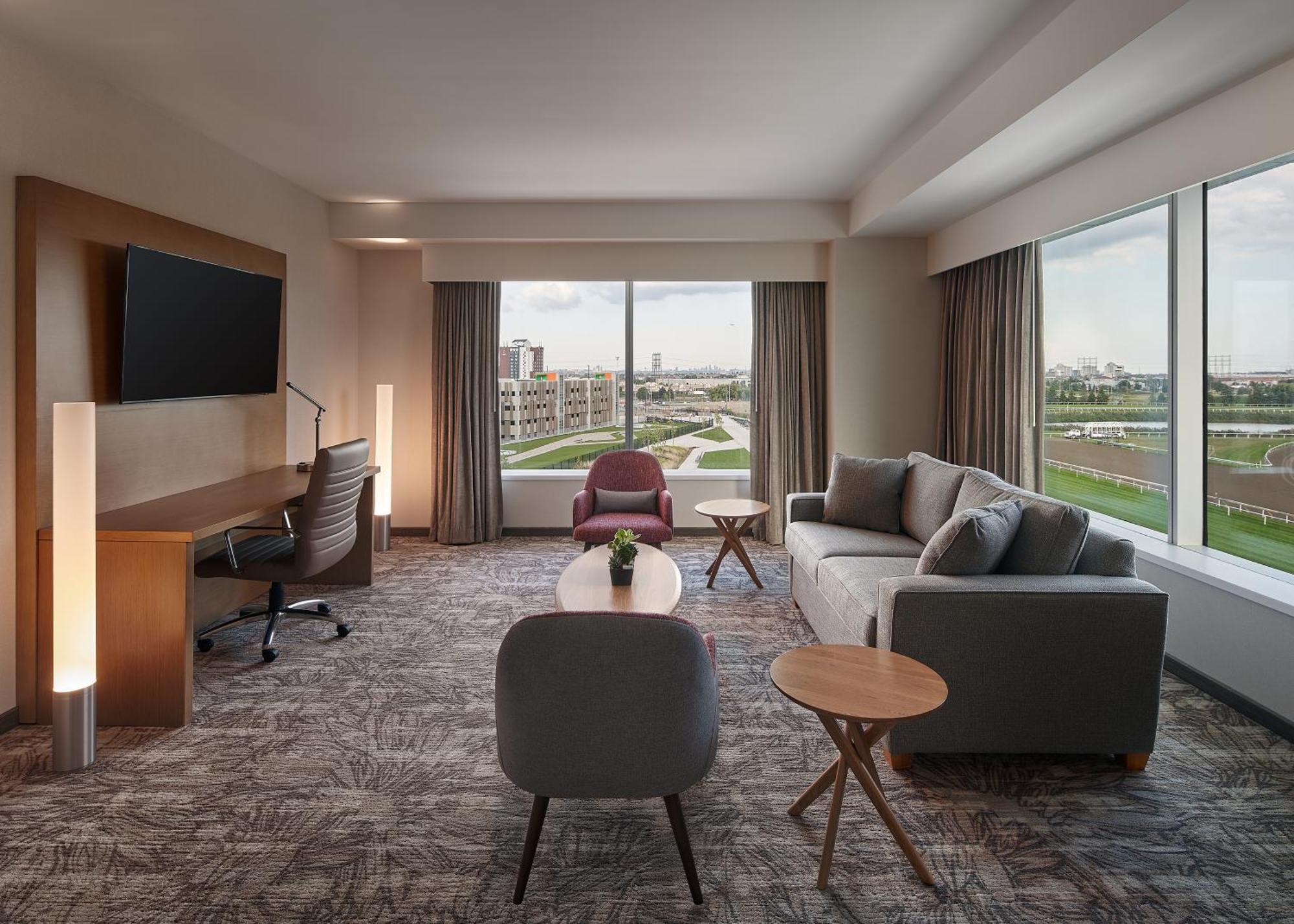 King Corner Suite,1466561963:JPEG