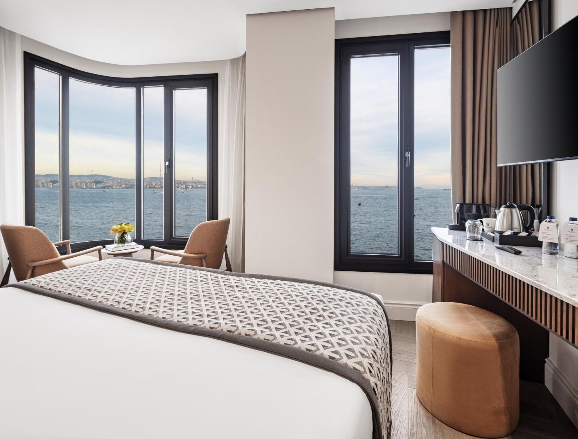 Junior Suite with Sea View