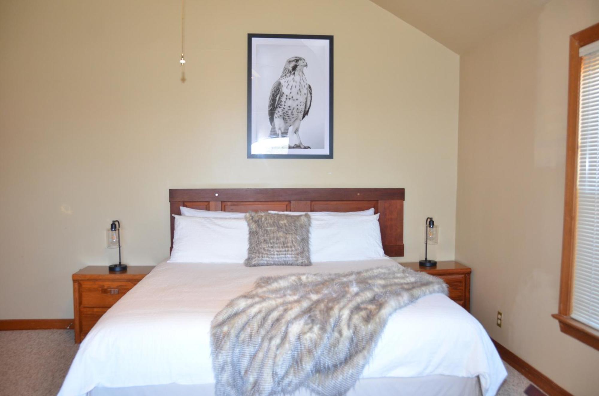Suite with Mountain View