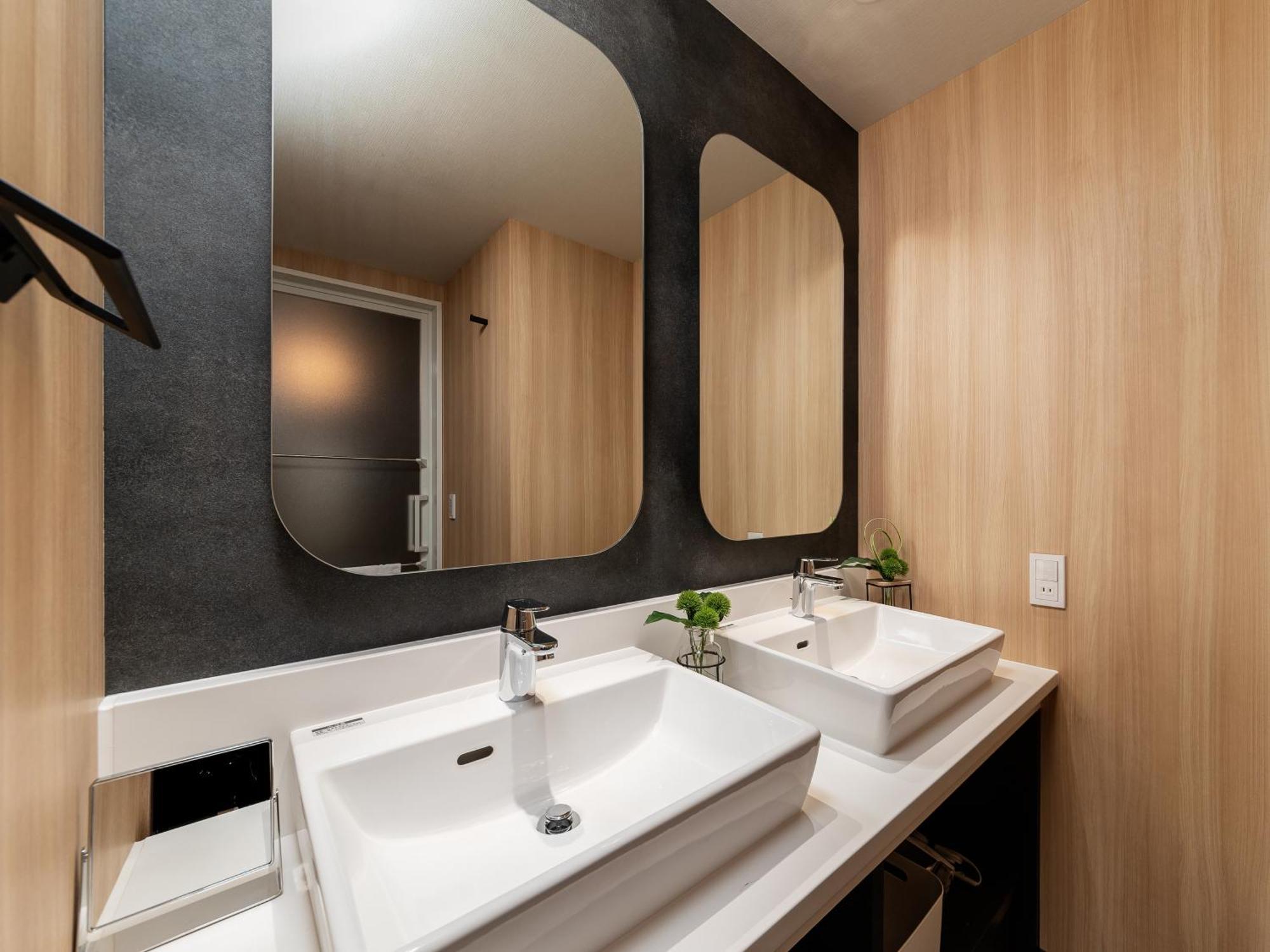 Superior Apartment for 6