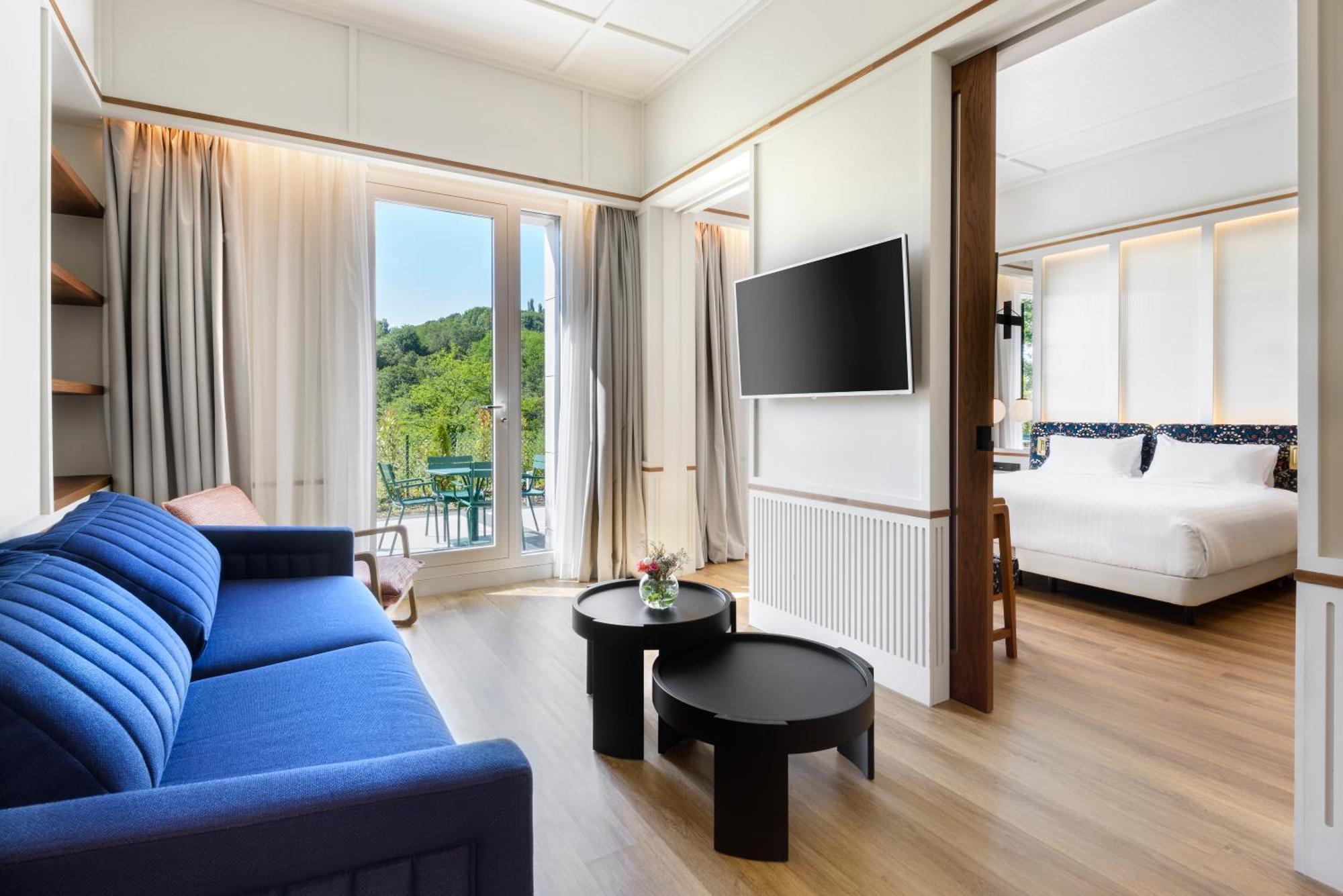 Suite with Private Garden
