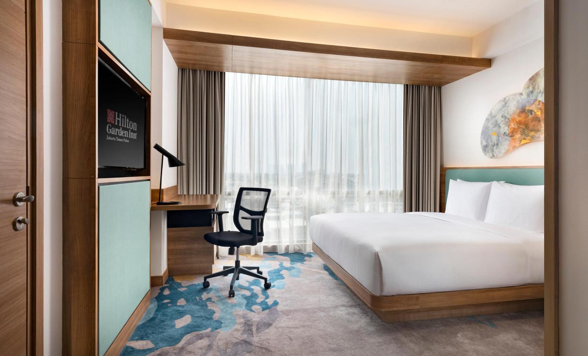 King Room - Mobility Accessible