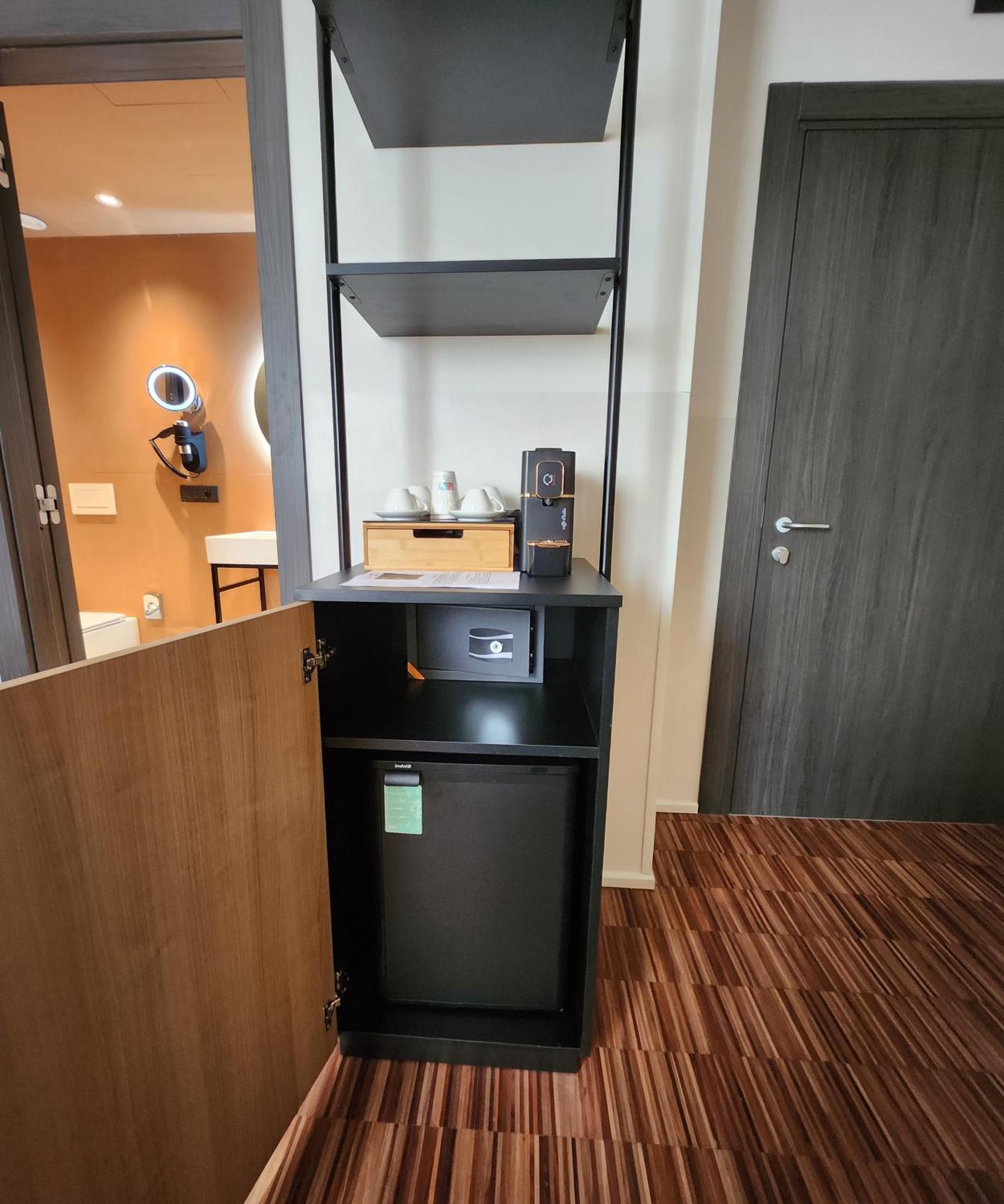 Comfort Single Room