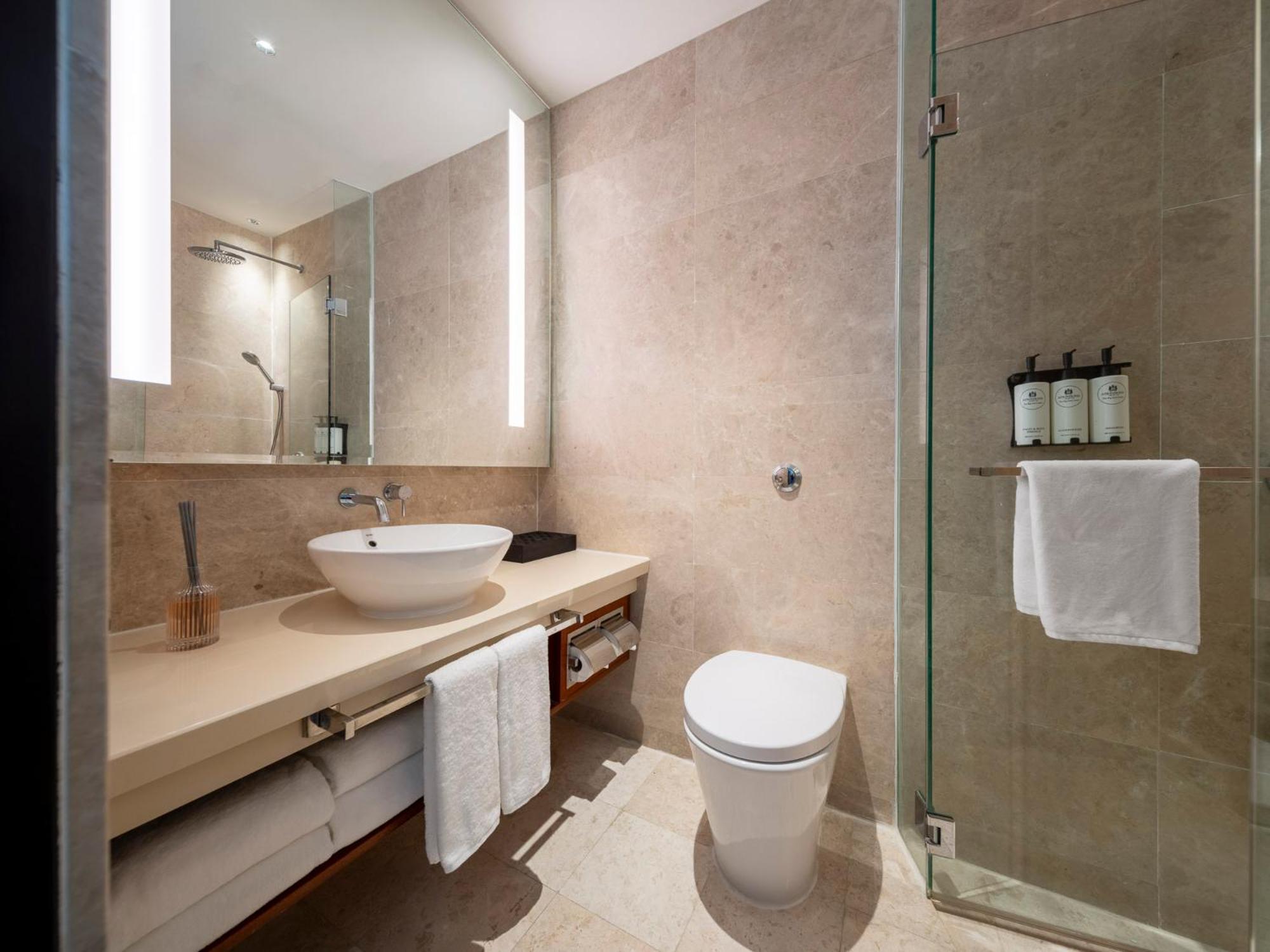 Premier Twin Room